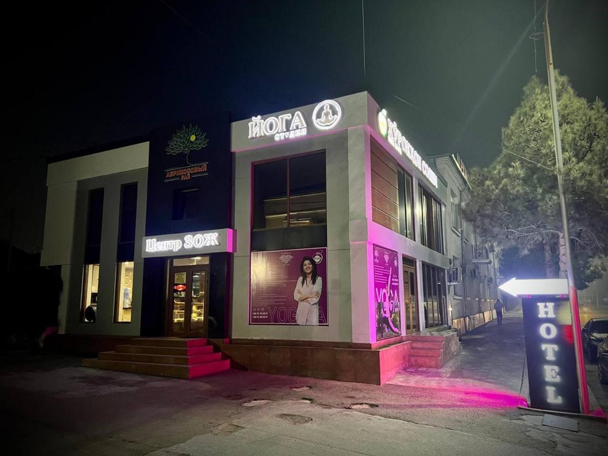 Armon Apart Hotel Khujand Exteriör bild
