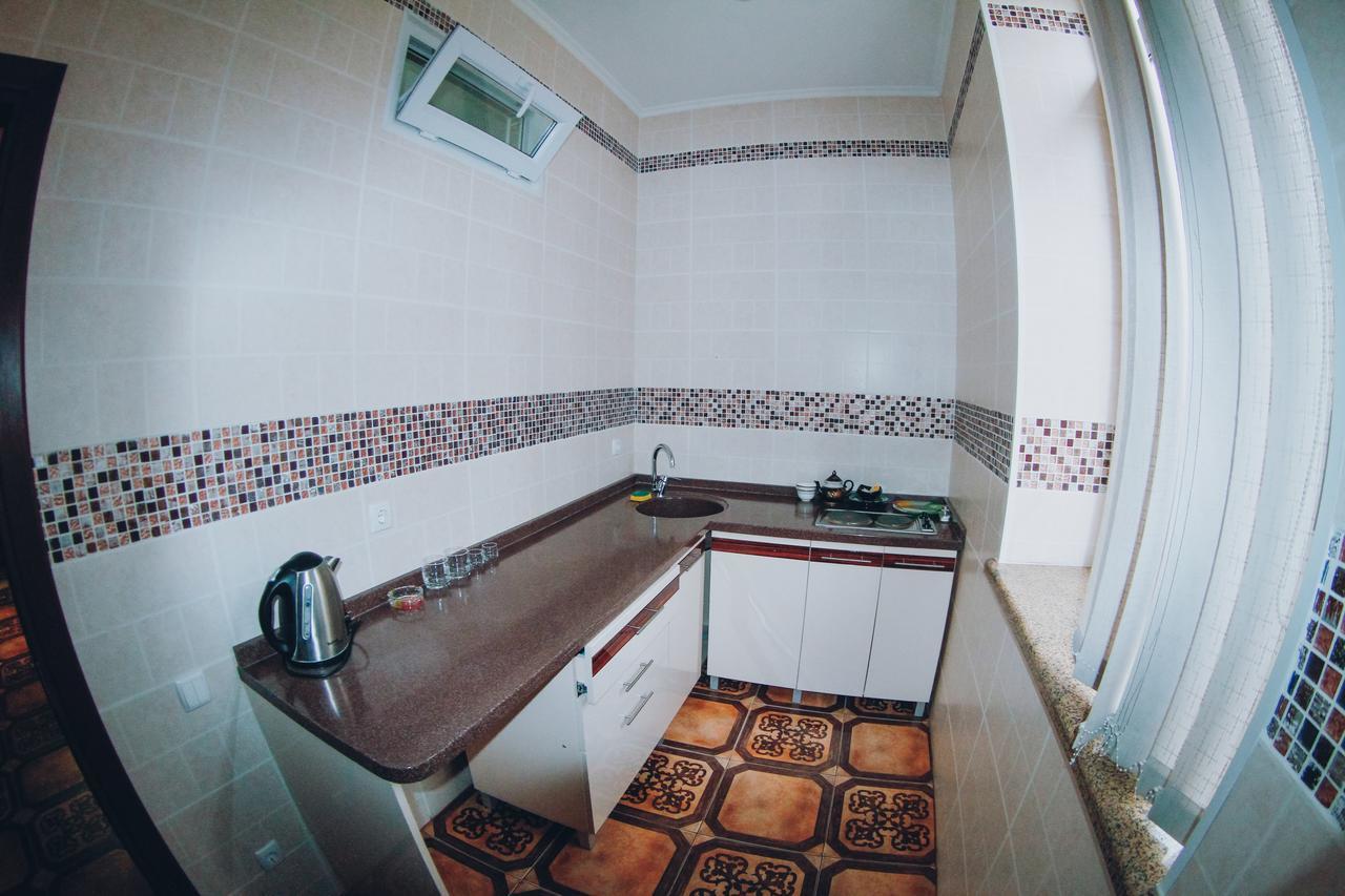 Armon Apart Hotel Khujand Exteriör bild